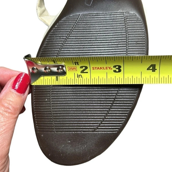 SAS sandals ,women size 10.5 Suntimer Pearl Cream colored,Velcro,comfy,1.5” heel - Picture 15 of 17